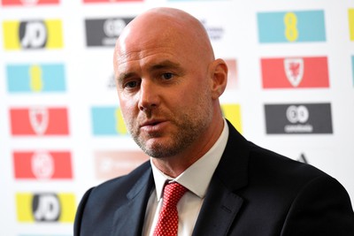130922 - Wales Football Press Conference -  Wales Manager Robert Page talk to media