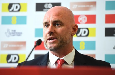 130922 - Wales Football Press Conference -  Wales Manager Robert Page talk to media