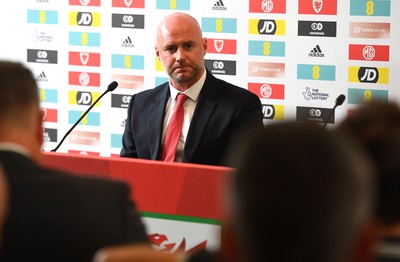 130922 - Wales Football Press Conference -  Wales Manager Robert Page talk to media