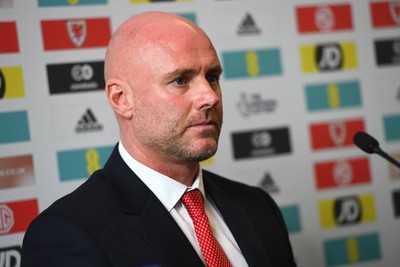 130922 - Wales Football Press Conference -  Wales Manager Robert Page talk to media