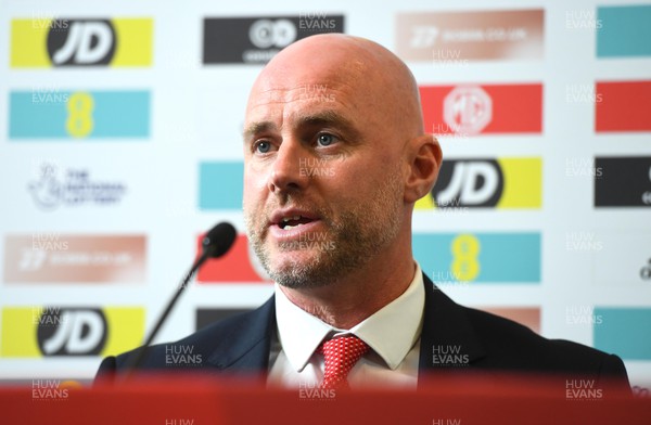 130922 - Wales Football Press Conference -  Wales Manager Robert Page talk to media