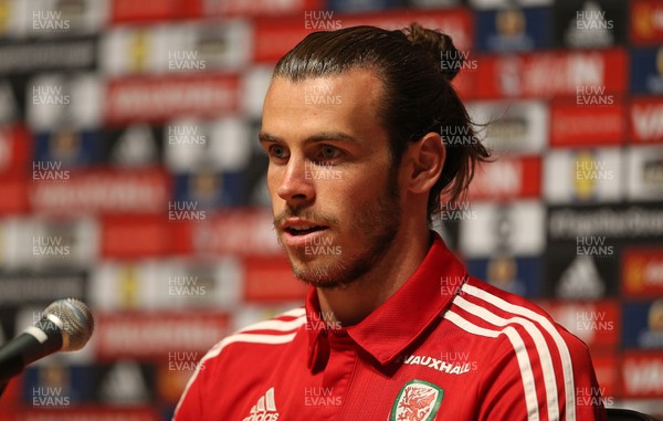 180616 - Wales Football Training - Gareth Bale of Wales talks to the media