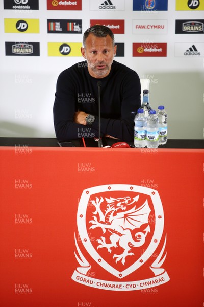 290818 - Wales Football Squad Announcement - Wales Manager Ryan Giggs talks to the media