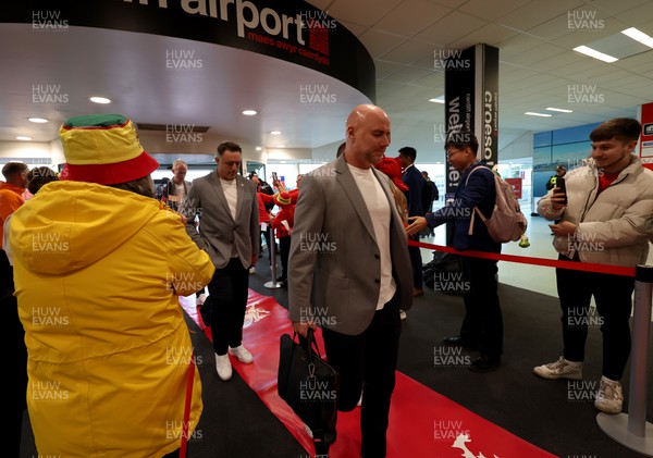 151122 - Wales Football Squad Departs For Qatar From Cardiff Airport - Wales manager Rob Page