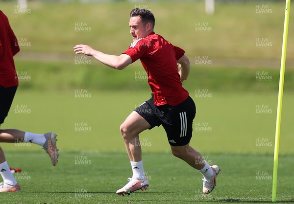 010621 - Wales Football Training - Connor Roberts during training