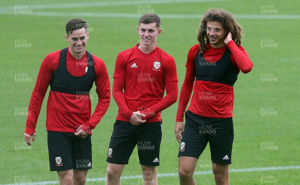 020919 - Wales Football Training - Tom Lawrence, Ben Woodburn and Ethan Ampadu during training