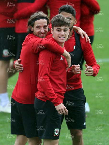 020919 - Wales Football Training - Joe Allen and Daniel James during training