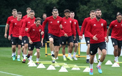 030918 - Wales Football Training - Gareth Bale during training