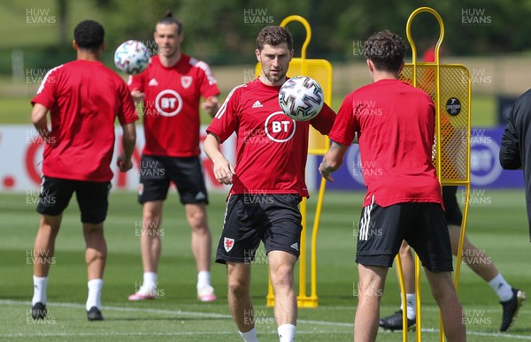 040621 - Wales Football Squad Training Session - Ben Davies during a Wales training session ahead of their friendly match against Albania 