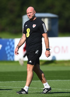 040923 - Wales Football Training - Rob Page during training