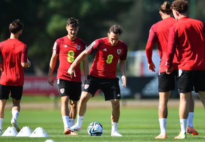 040923 - Wales Football Training - Connor Roberts during training