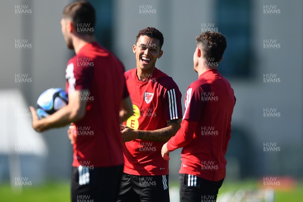 040923 - Wales Football Training - Brennan Johnson during training
