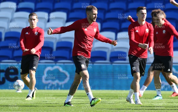 050918 - Wales Football Training - Aaron Ramsey during training