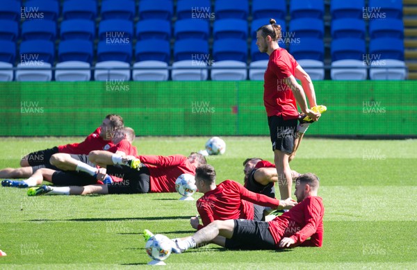 050918 - Wales Football Training Session - Gareth Bale during a Wales Football Training session at Cardiff City Stadium ahead of the match against Republic of Ireland