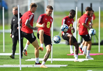 060923 - Wales Football Training - Aaron Ramsey during training