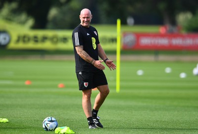 060923 - Wales Football Training - Robert Page during training