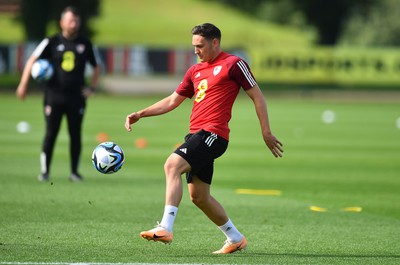060923 - Wales Football Training - Connor Roberts during training