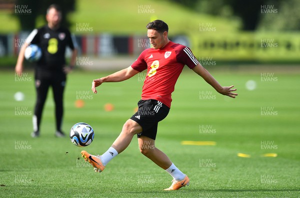 060923 - Wales Football Training - Connor Roberts during training