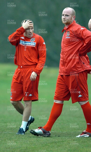 070205 - Wales Football Training - Wales' Craig Bellamy and his Celtic team-mate John Hartson during Training today