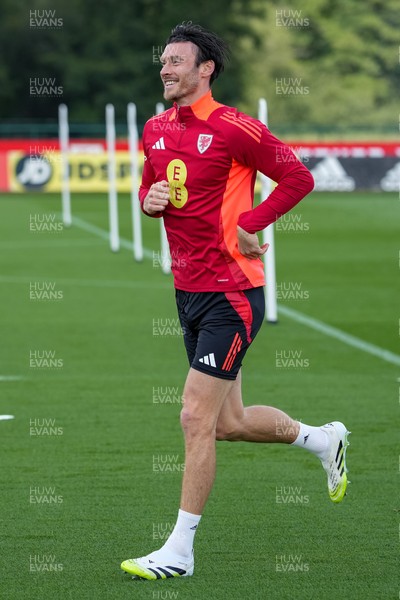 080925 - Wales Football Training - 