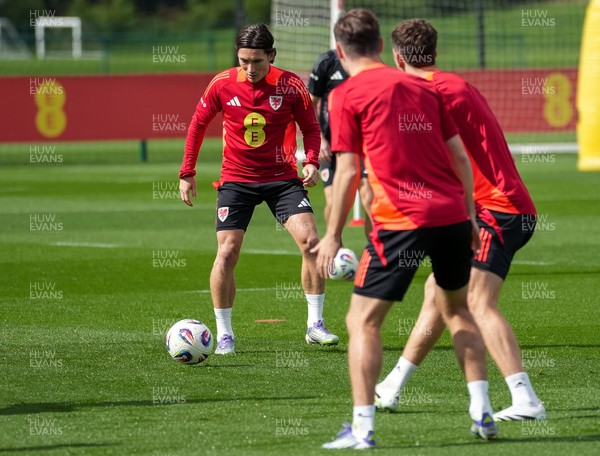 080925 - Wales Football Training - Harry Wilson ahead of the international friendly against Canada