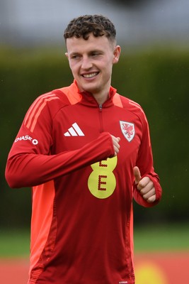 081025 - Wales Football Training - Nathan Broadhead of Wales during training ahead of tomorrows friendly match with England