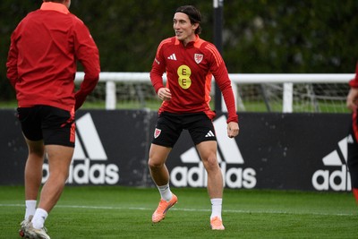 081025 - Wales Football Training - Harry Wilson of Wales during training ahead of tomorrows friendly match with England