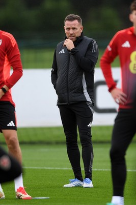 081025 - Wales Football Training - Wales Manager, Craig Bellamy during training ahead of tomorrows friendly match with England