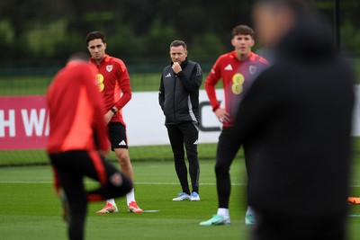 081025 - Wales Football Training - Wales Manager, Craig Bellamy during training ahead of tomorrows friendly match with England