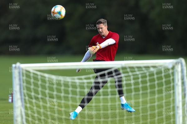 091019 - Wales Football Training session - Wales goalkeeper Wayne Hennessey during training session ahead of their Euro Qualifying match against Slovakia