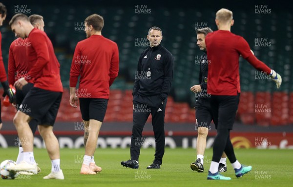 101018 - Wales Football Training - Manager Ryan Giggs during training