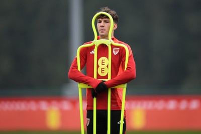 121025 - Wales Football Training - Lewis Koumas of Wales during a training session ahead of tomorrows World Cup qualifier match against Belgium