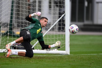 121025 - Wales Football Training - Karl Darlow of Wales during a training session ahead of tomorrows World Cup qualifier match against Belgium