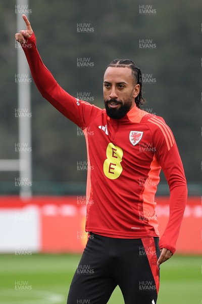 121025 - Wales Football Training - Sorba Thomas of Wales during a training session ahead of tomorrows World Cup qualifier match against Belgium