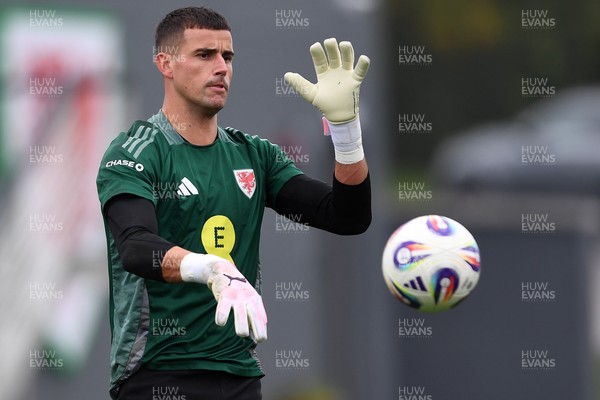 121025 - Wales Football Training - Karl Darlow of Wales during a training session ahead of tomorrows World Cup qualifier match against Belgium
