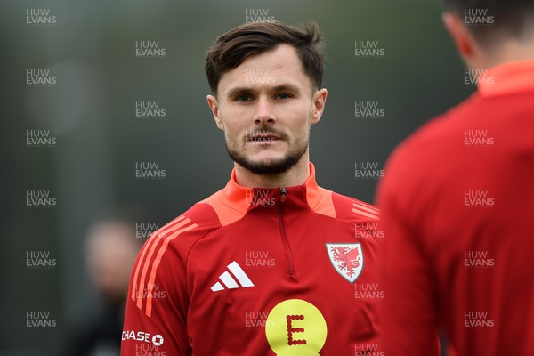 121025 - Wales Football Training - Liam Cullen of Wales during a training session ahead of tomorrows World Cup qualifier match against Belgium