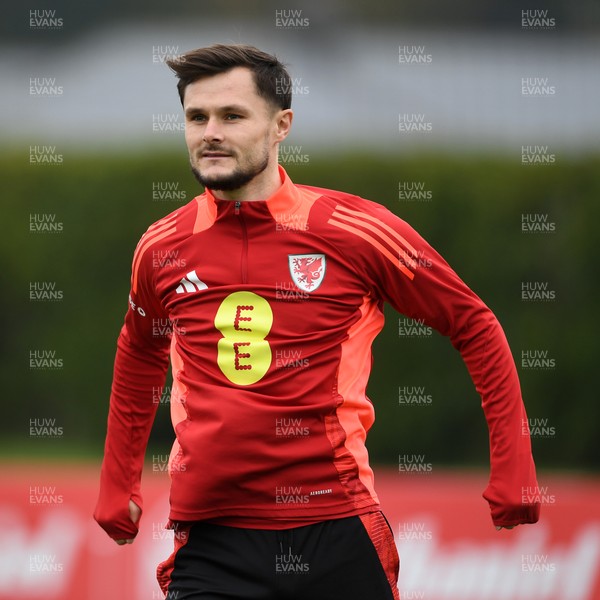 121025 - Wales Football Training - Liam Cullen of Wales during a training session ahead of tomorrows World Cup qualifier match against Belgium
