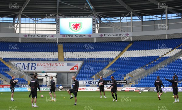 12.11.09... Wales Football Training, Cardiff City Stadium -  The Wales team train at the new Cardiff City Stadium 