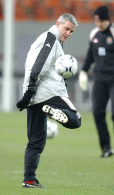 141103 - Wales Football Training - Wales manager Mark Hughes trains with his squad at the Locomotiv Stadium