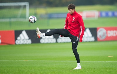 Wales Football Training 151121