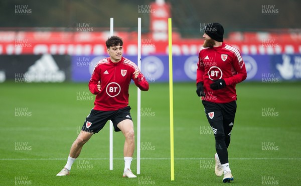 151121 - Wales Football Training Session -  Daniel James of Wales and Jonny Williams of Wales during a training session ahead of the World Cup 2022 Qualifying match against Belgium at the the Cardiff City Stadium