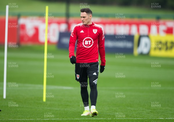 151121 - Wales Football Training Session -  Connor Roberts of Wales during a training session ahead of the World Cup 2022 Qualifying match against Belgium at the the Cardiff City Stadium