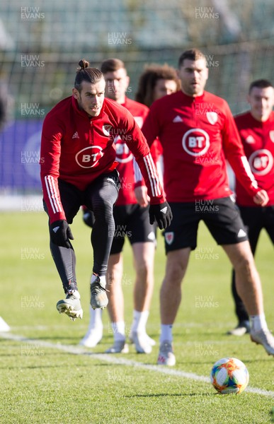 181119 - Wales Football Training Session - Gareth Bale of Wales during training ahead of their Euro 2020 Qualifier against Hungary
