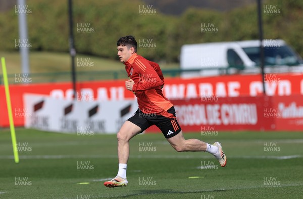 190325  Wales Men Football Training - Daniel James during training ahead of the 2026 World Cup Qualifiers with Kazakhstan and North Macedonia