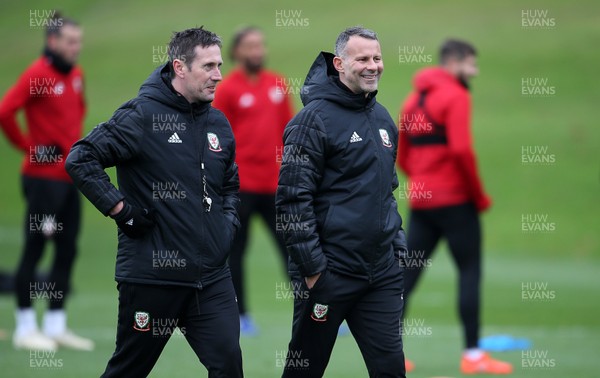 191118 - Wales Football Training - Wales Manager Ryan Giggs during training