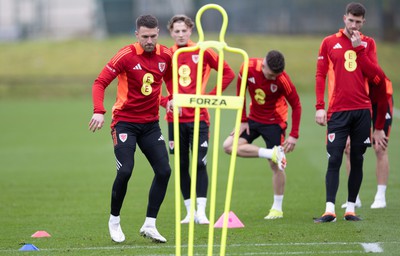 200324 - Wales Football Training Session - Aaron Ramsey during training session ahead of Wales’  Euro 2024 qualifying play-off semi-final against Finland