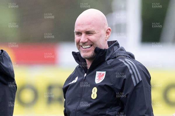 200324 - Wales Football Training Session - Wales manager Rob Page during training session ahead of their Euro 2024 qualifying play-off semi-final against Finland