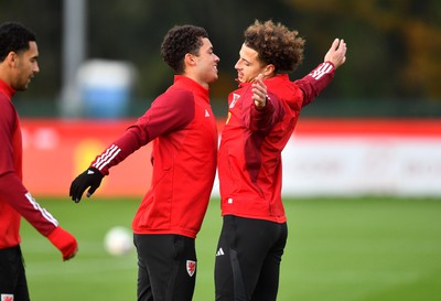 201123 - Welsh Football Training - Brennan Johnson and Ethan Ampadu during training