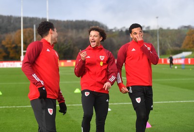 201123 - Welsh Football Training - Brennan Johnson, Ethan Ampadu and Ben Cabango  during training