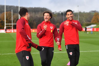 201123 - Welsh Football Training - Brennan Johnson, Ethan Ampadu and Ben Cabango  during training